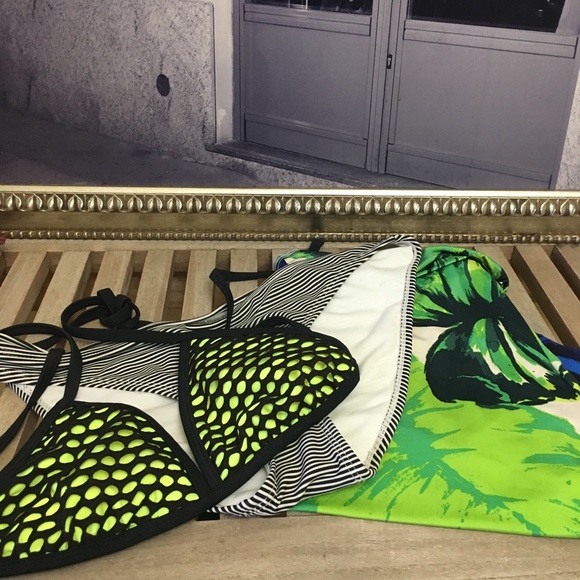 Bikini Bundle set size M - Picture 3 of 4